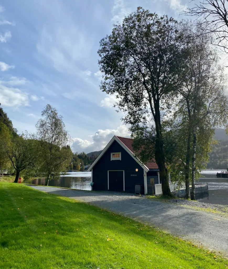 Snikkarbua og hobbyrom