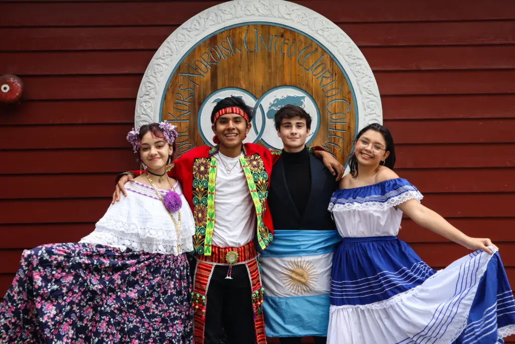 Studenter på United World College. Foto: UWC Red Cross Nordic